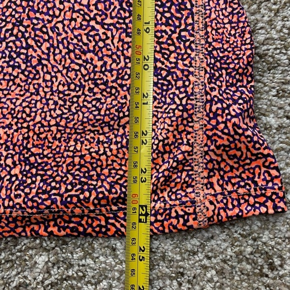 Nike Running Orange Micro Graphic Leopard Long Sleeve Athleisure Top size Medium - Picture 8 of 11
